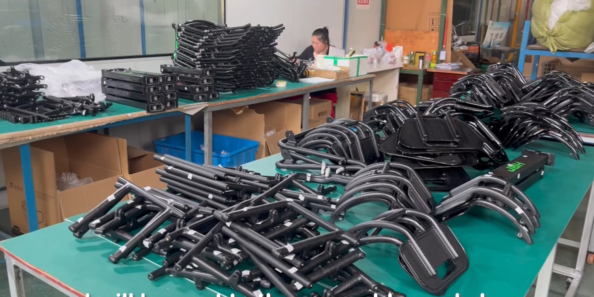 Pe&ccedil;as de cadeira de rodas de fibra de carbono